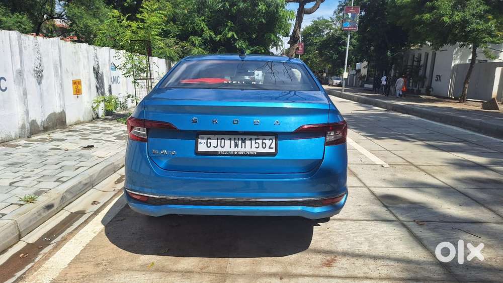Skoda Slavia 1.0 Tsi Style At, 2023, Petrol