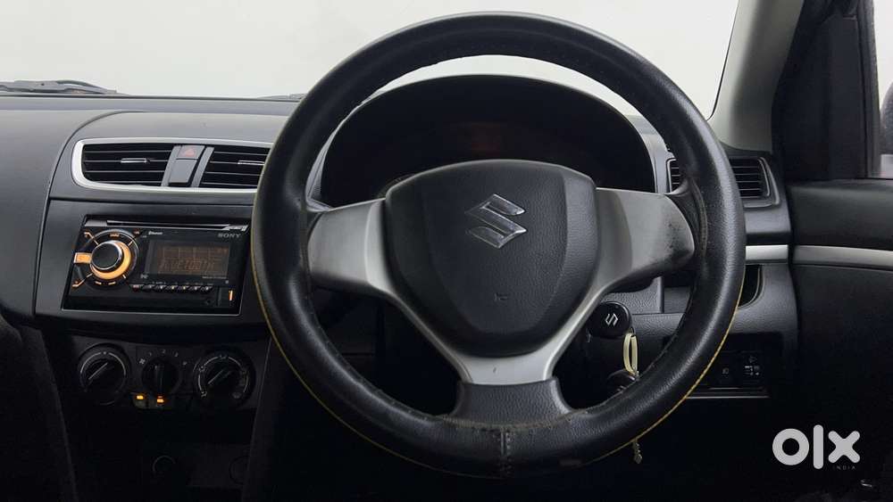Maruti Suzuki Swift Vvt Vxi, 2015, Petrol