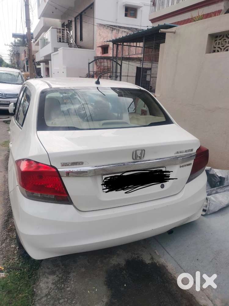 Honda Amaze Diesel 2013