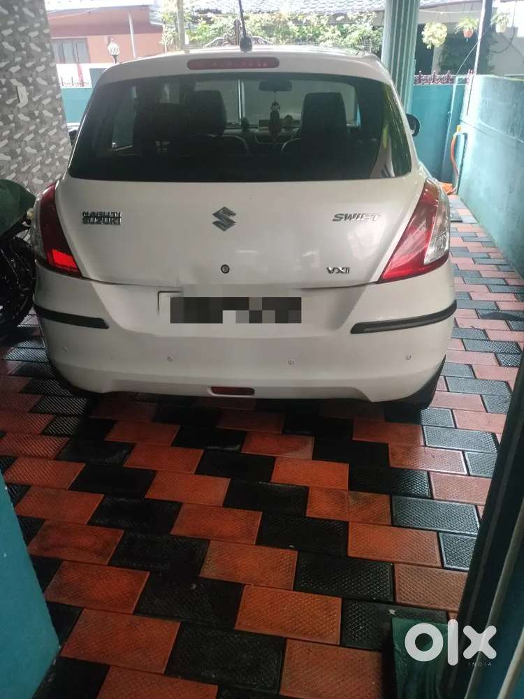 Maruti Suzuki Swift Vxi 2014