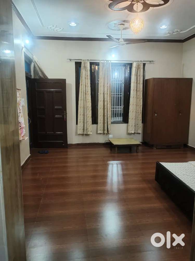2 Room set for rent