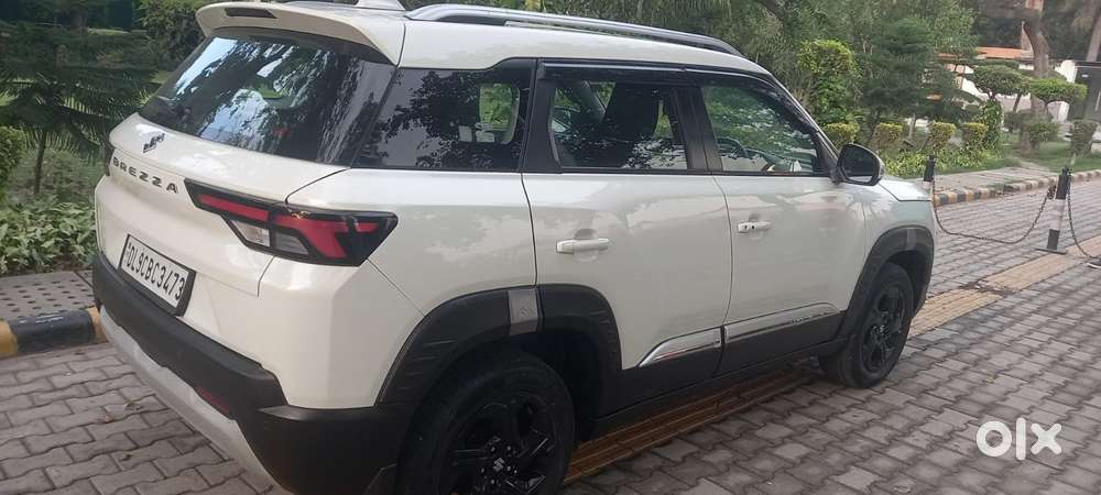 Maruti Suzuki Brezza Zxi S-cng, 2023, Cng & Hybrids