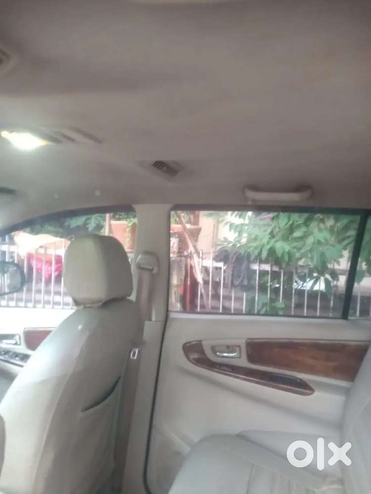 Toyota Innova 2013 Diesel Well Maintained