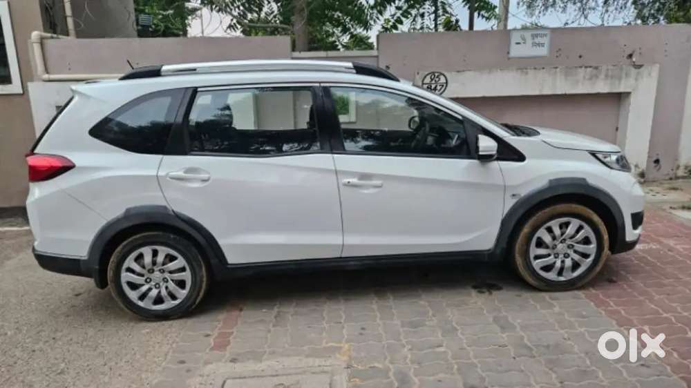 Honda Br-v 2016 Diesel Well Maintained