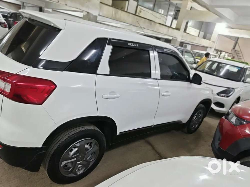 Maruti Suzuki Brezza 2022 Petrol Well Maintained