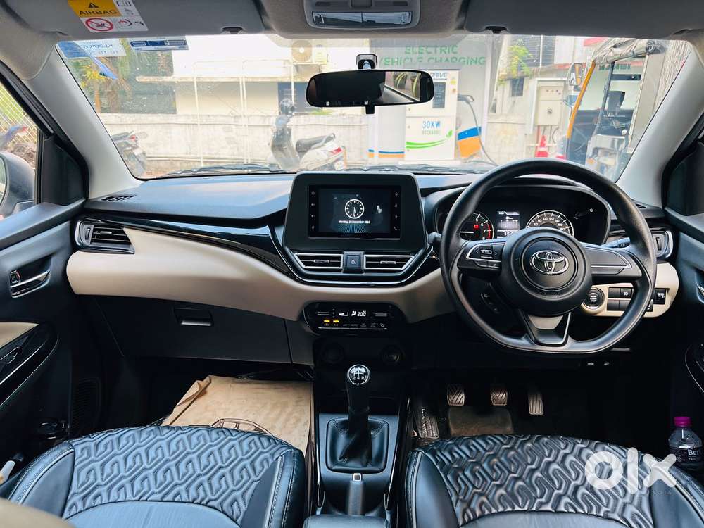 Toyota Glanza G Hybrid, 2023, Petrol
