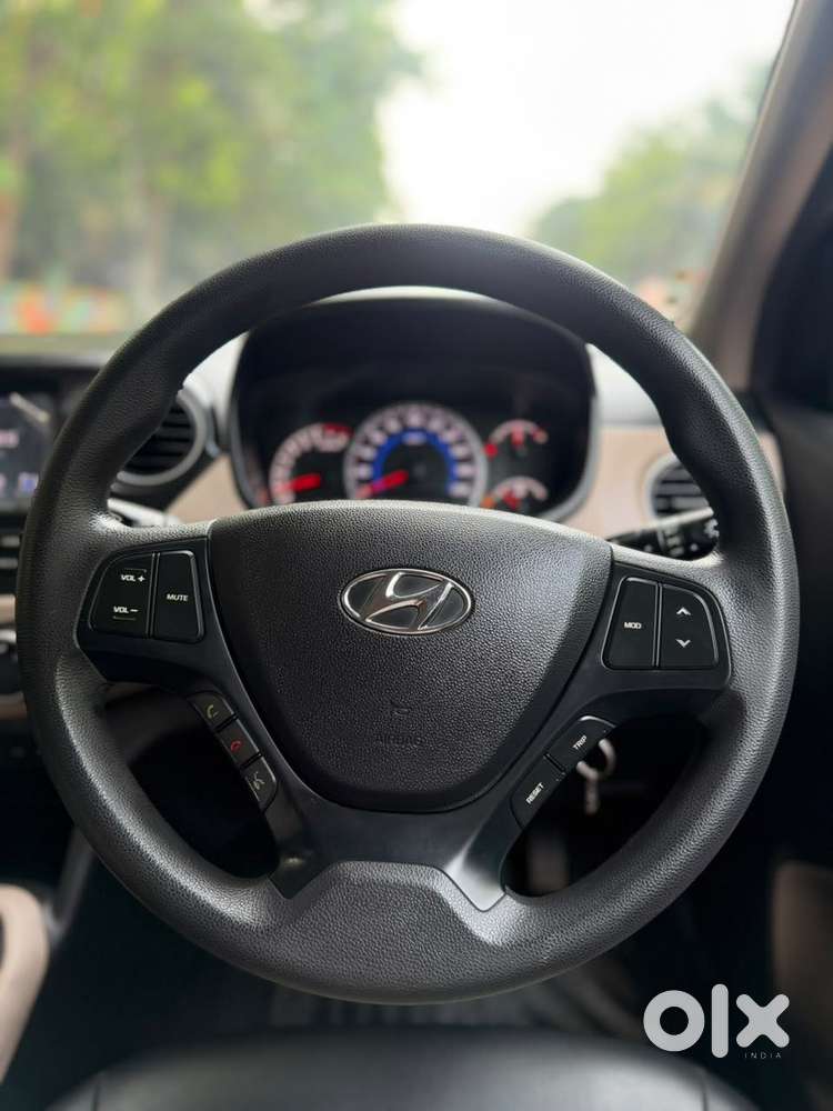 Hyundai Grand I10 At Sportz, 2019, Petrol