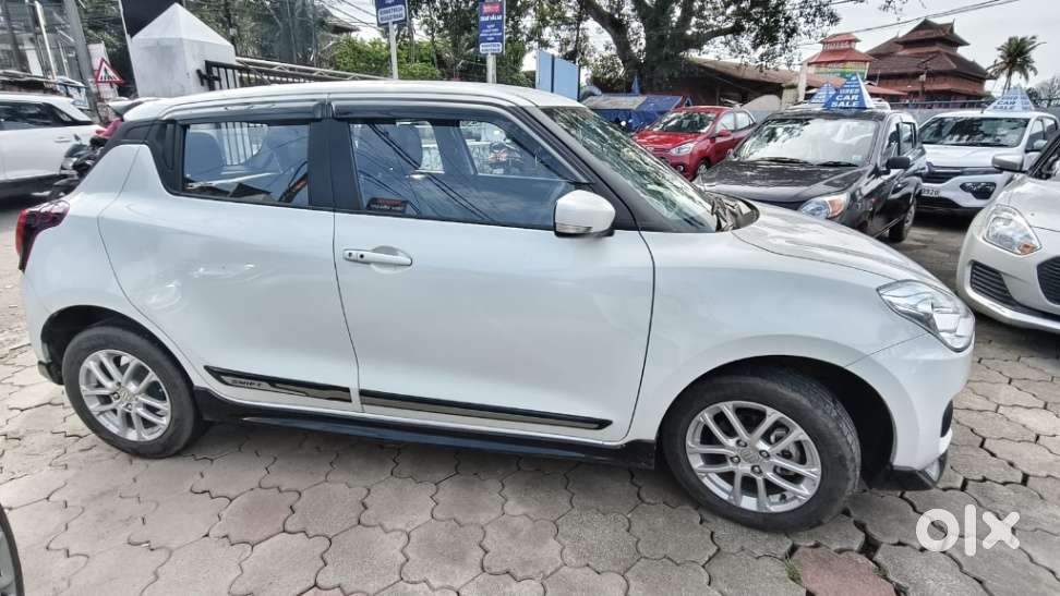 Maruti Suzuki Swift Zxi, 2021, Petrol