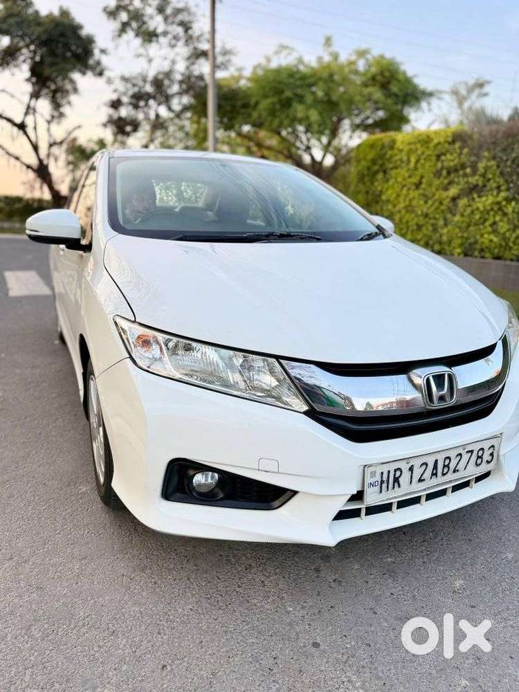 Honda City V At I-vtec, 2016, Petrol