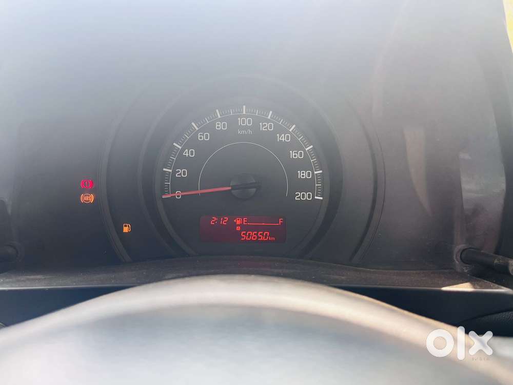 Maruti Suzuki Swift, 2022, Petrol