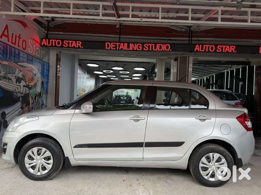 Maruti Suzuki Swift Dzire 1.2 Vxi Bsiv, 2013, Petrol