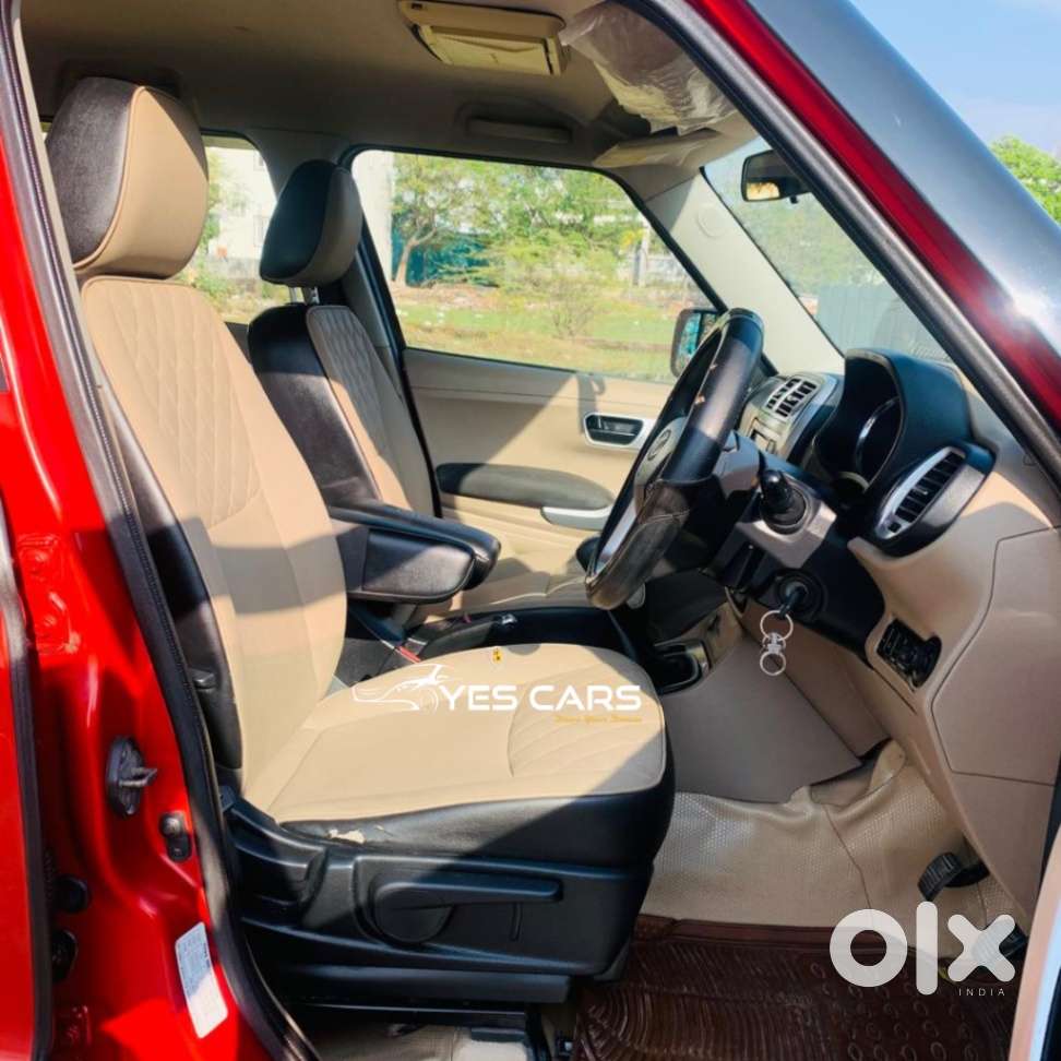 Mahindra Tuv 300 T10, 2018, Diesel