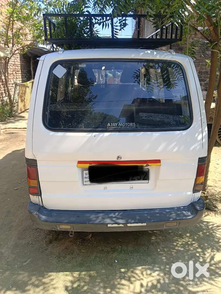 Maruti Suzuki Omni 2014