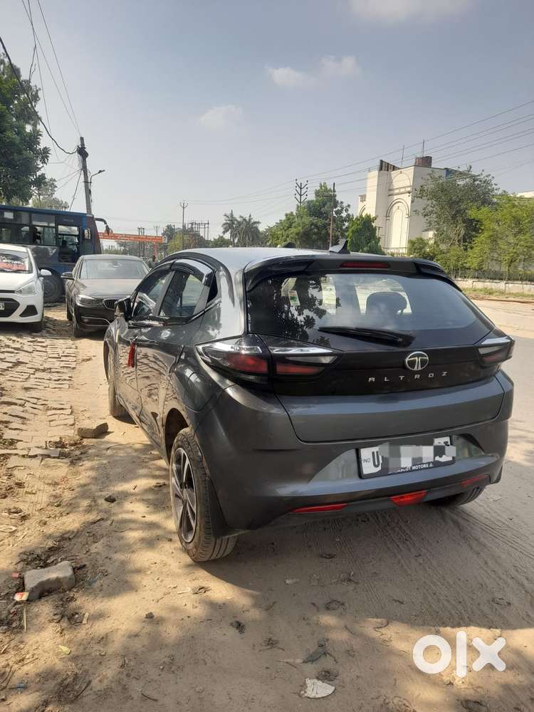 Tata Altroz Xz Plus (s), 2025, Petrol