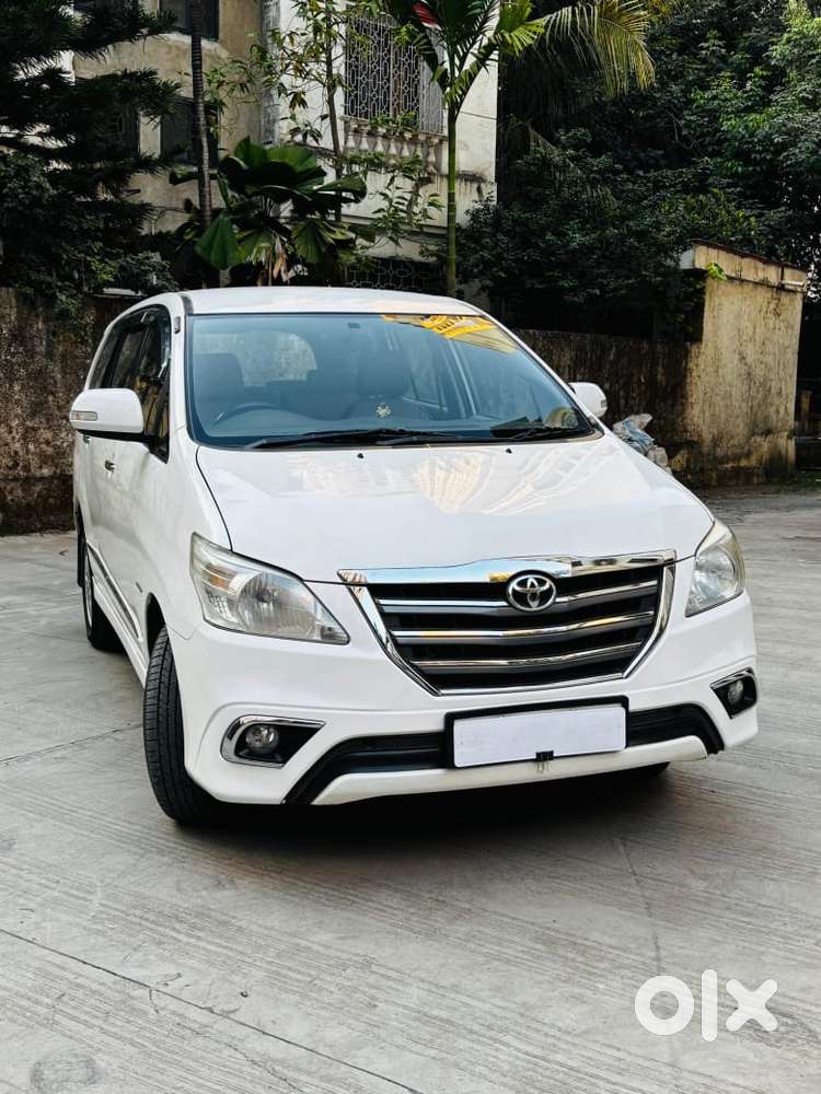 Toyota Innova 2.5 Vx 8 Str Bs-iii, 2014, Diesel