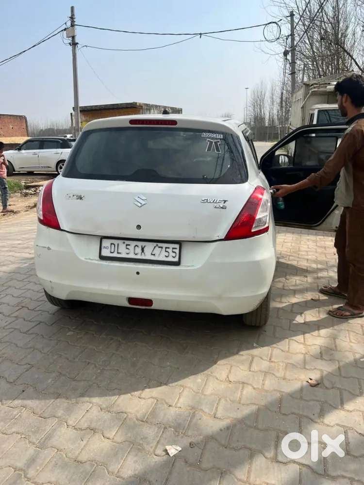 Maruti Suzuki Swift Lxi 2013 Hybrid Car