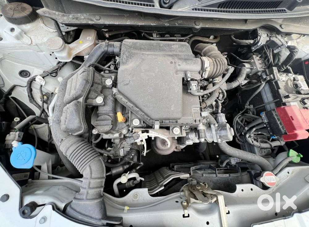 Maruti Suzuki Swift 1.2 Vxi (o), 2024, Petrol