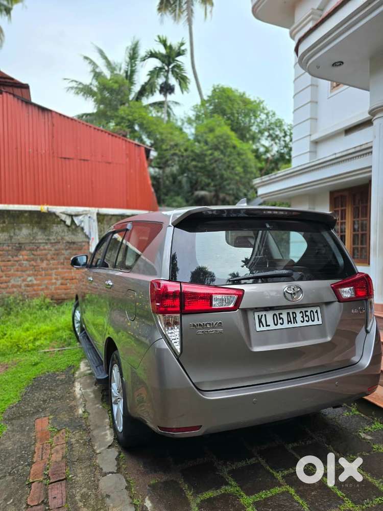 Toyota Innova Crysta 2.8 Z Automatic In Excellent Condition