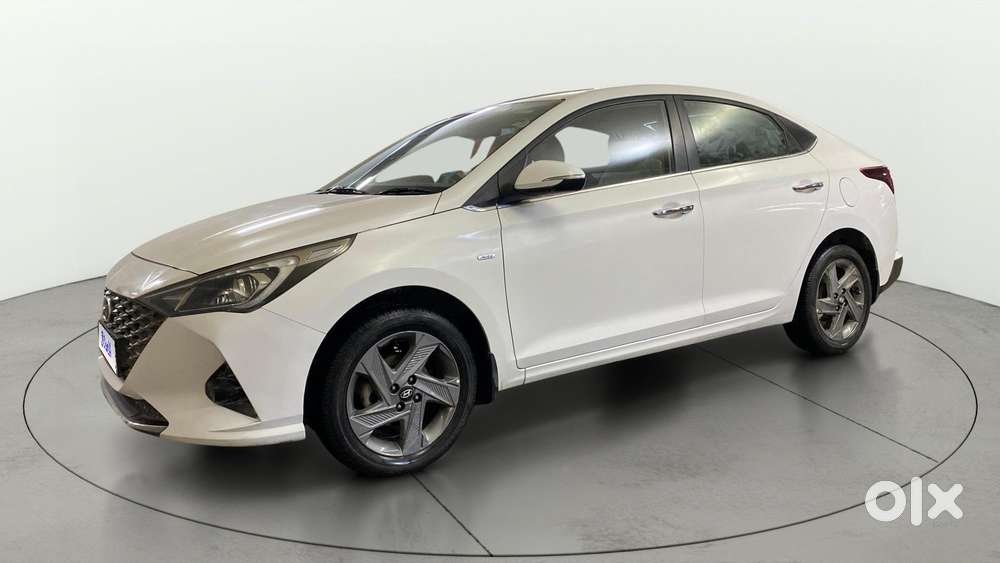 Hyundai Verna 1.5 Sx Vtvt Ivt, 2020, Petrol