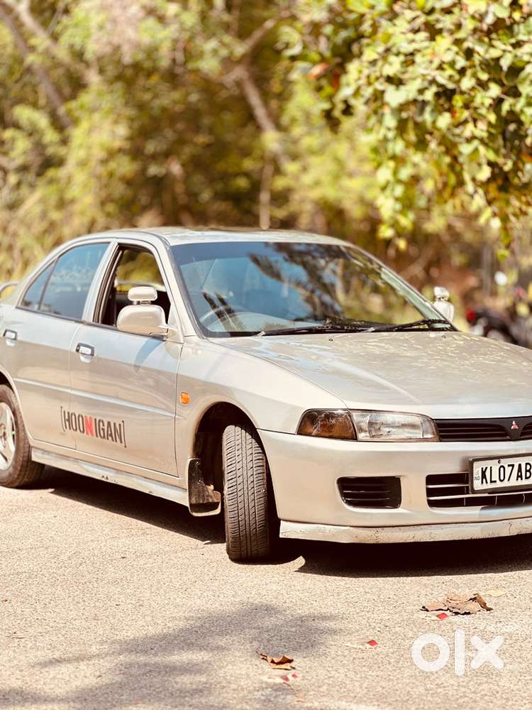 Mitsubishi Lancer Petrol 2000
