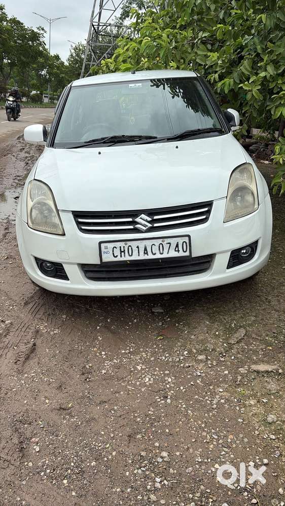 Maruti Suzuki Swift Dzire Vxi Optional, 2010, Petrol