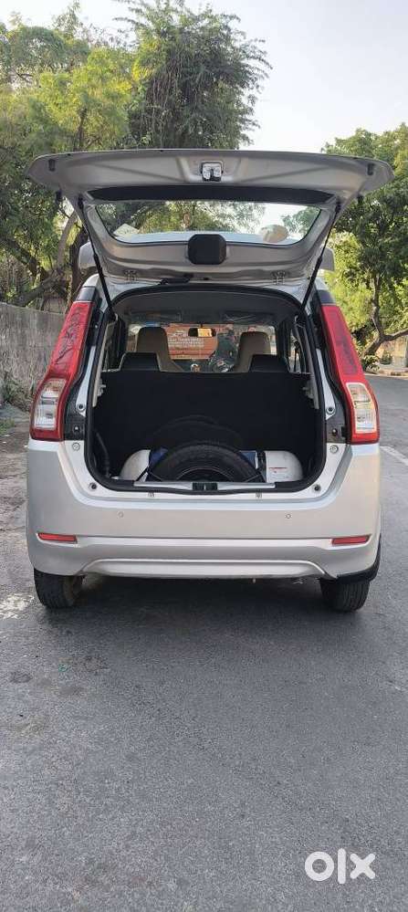 Maruti Suzuki Wagon R Lxi 1.0, 2024, Cng & Hybrids