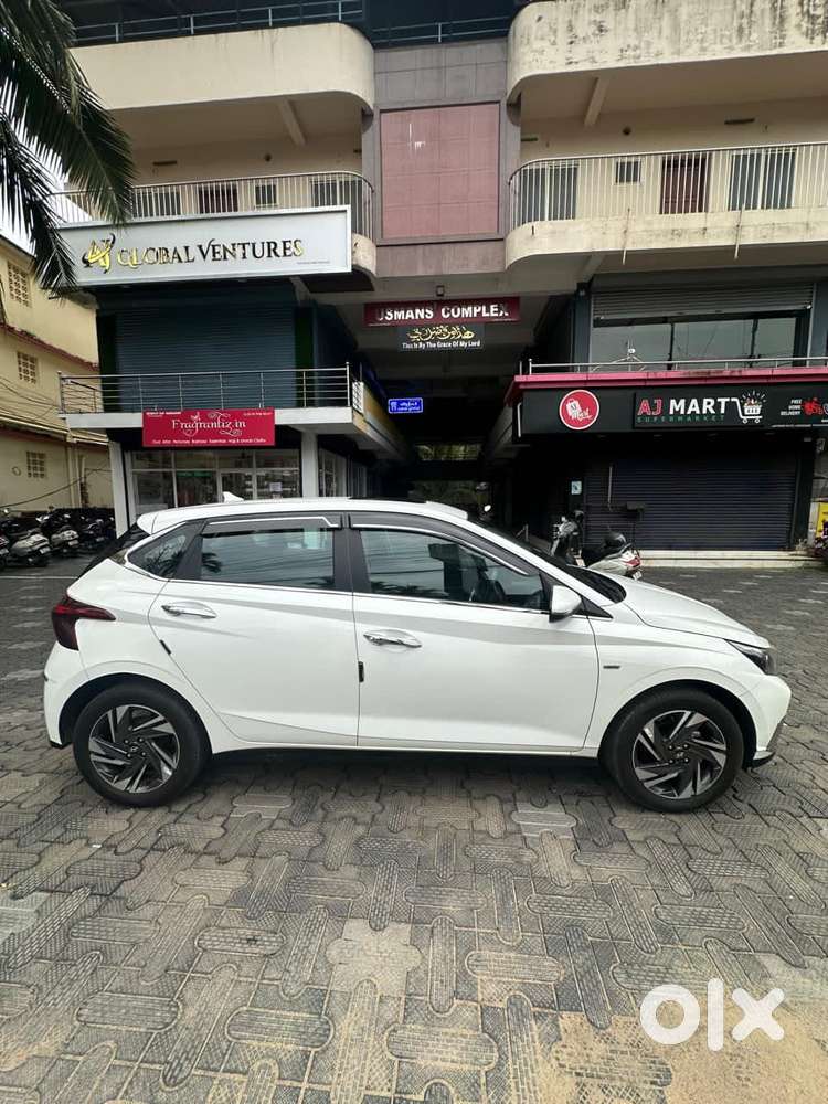 Hyundai Elite I20 Asta 1.2 At, 2022, Petrol