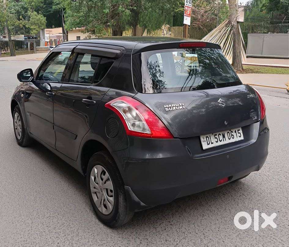 Maruti Suzuki Swift Lxi Optional-o, 2015, Petrol