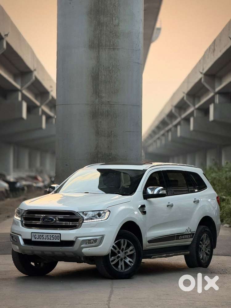 Ford Endeavour 3.2 Titanium At 4x4, 2017, Diesel