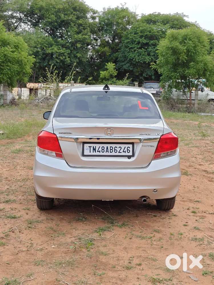 Honda Amaze 2014 Petrol Well Maintained