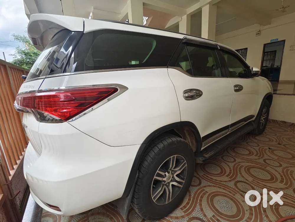 Toyota Fortuner Legender 2018 Diesel