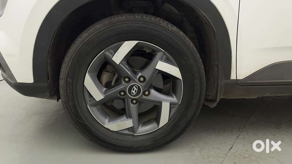 Hyundai Venue Sx Plus Turbo Dct, 2022, Petrol