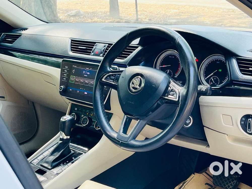 Skoda Superb 2.0 L&k Tsi At, 2018, Petrol