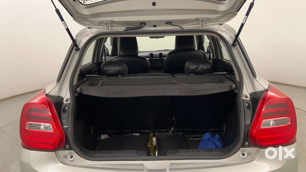 Maruti Suzuki Swift 1.3 Zxi, 2021, Petrol