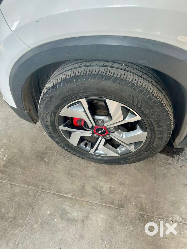Kia Sonet Diesel Automatic  24000 Km Driven