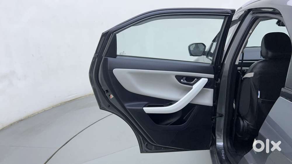Tata Nexon Creative Plus S 1.2 Revotron Petrol 6 Amt, 2024, Petrol