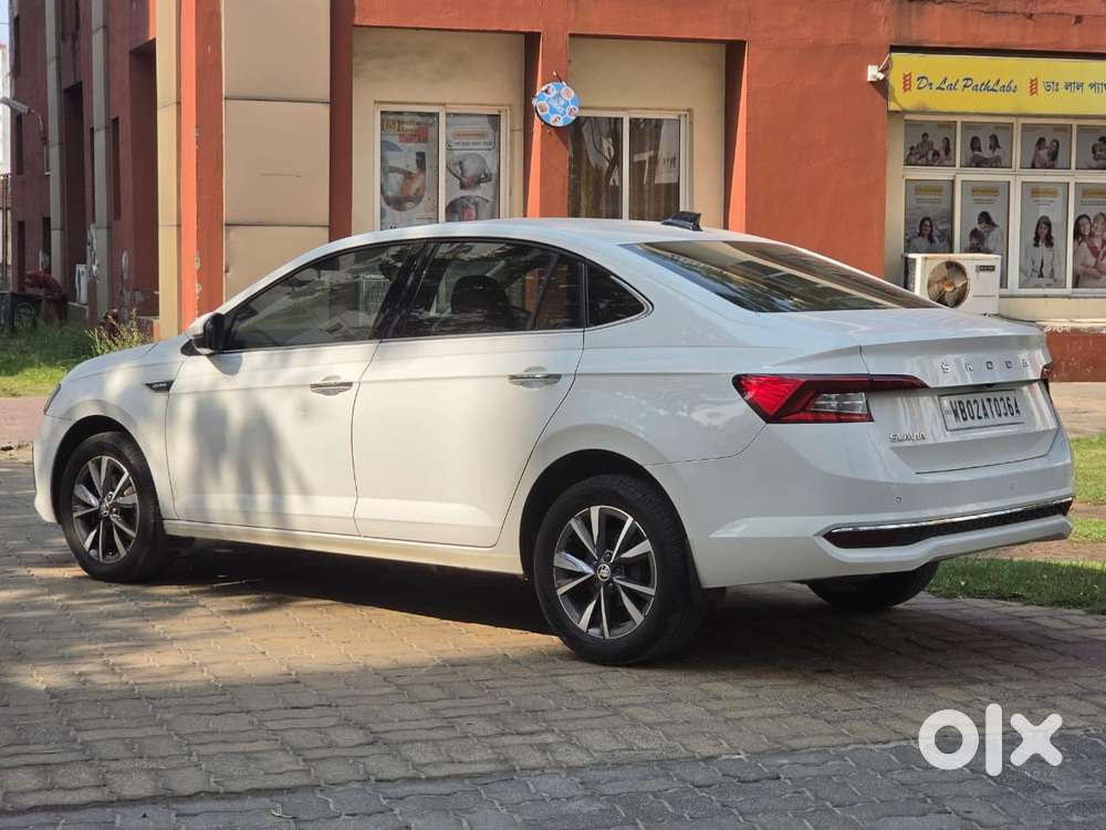 Skoda Slavia 1.0 Tsi Style At, 2022, Petrol