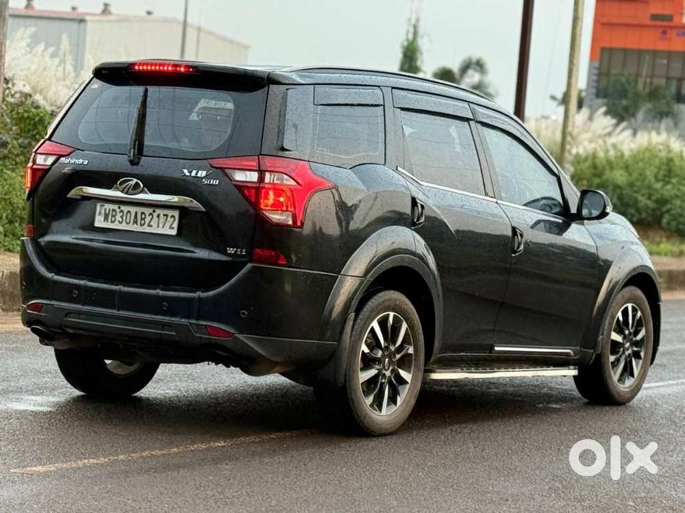 Mahindra Xuv500 W11, 2018