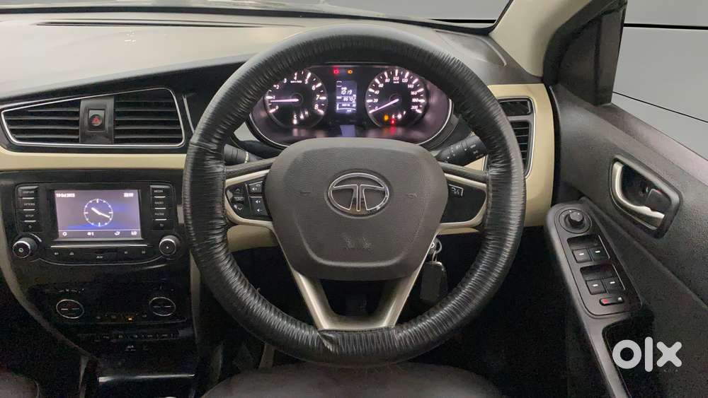 Tata Zest  1.2 Revotron Xt, 2014, Petrol