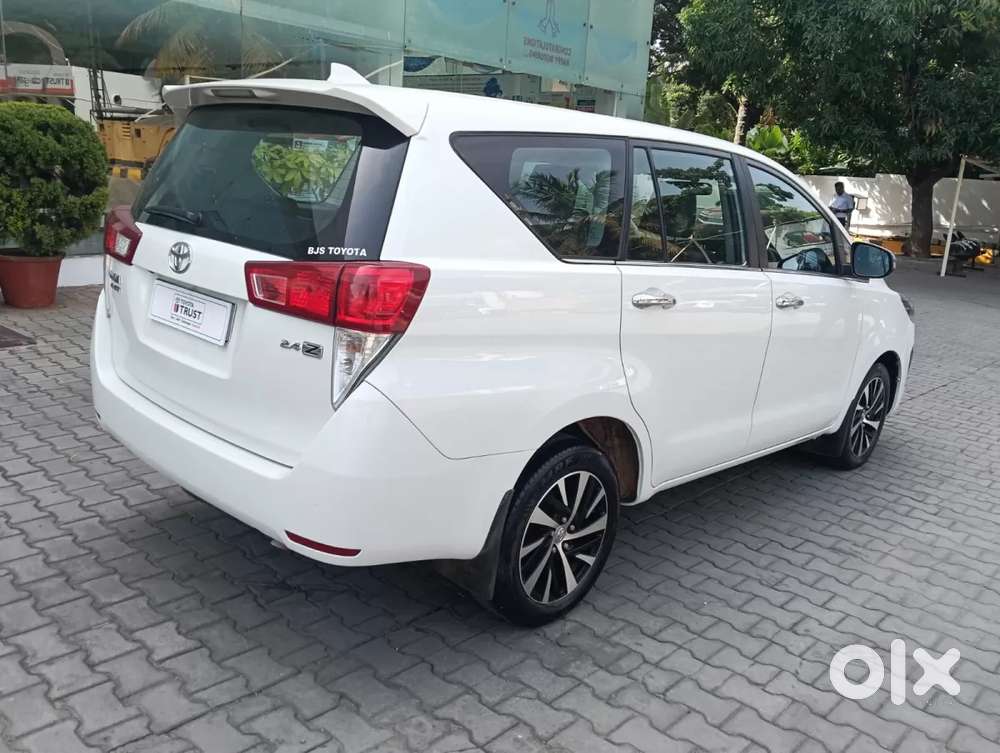 Toyota Innova Crysta [2020-ongoing] 2.4 Zx 7 Str, 2022, Diesel