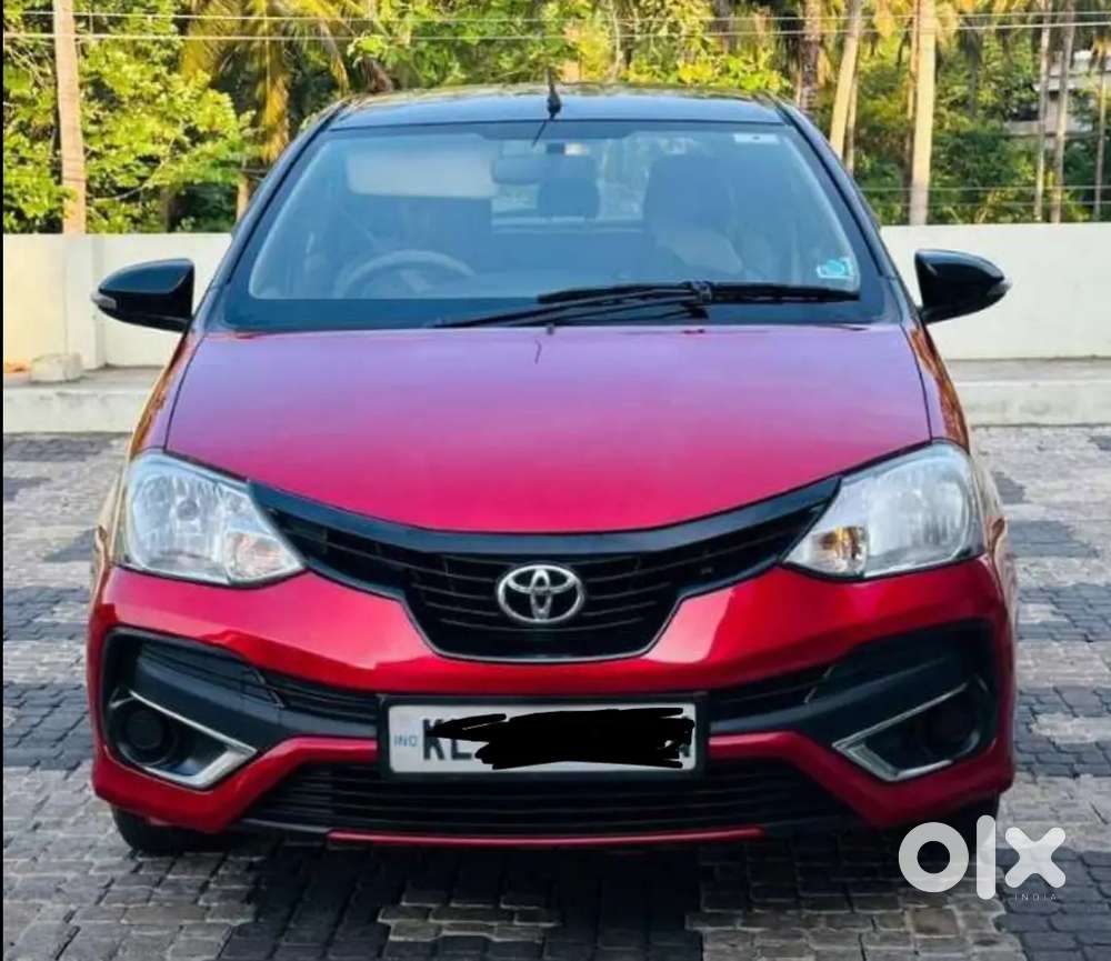 Toyota Etios Liva 2017 Petrol Well Maintained