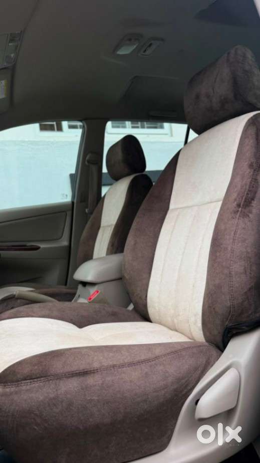 Toyota Innova 2.5 V 7 Str, 2012, Diesel