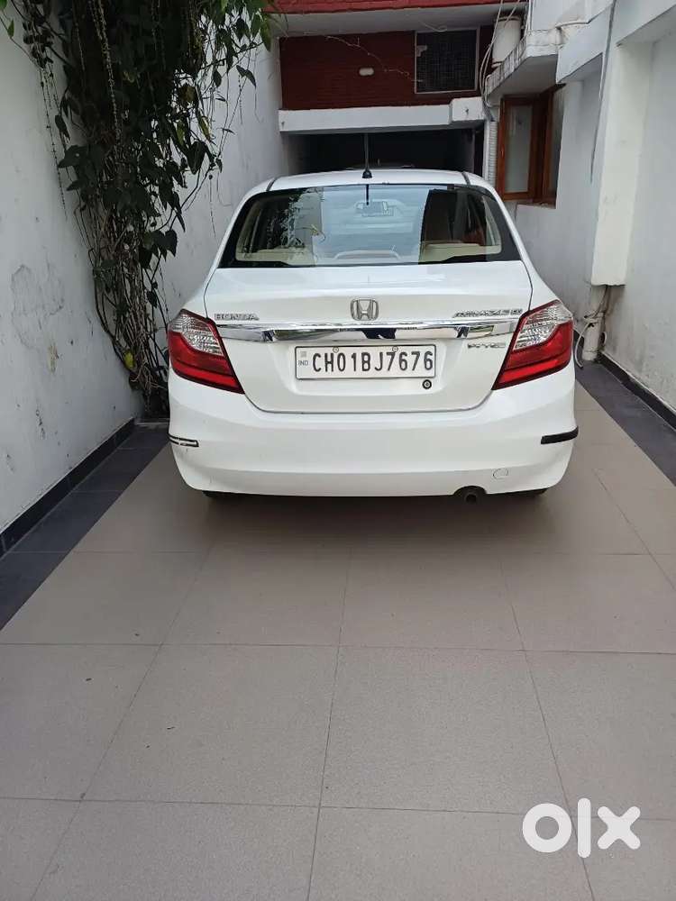 Honda Amaze 2016 Petrol 25000 Km Driven