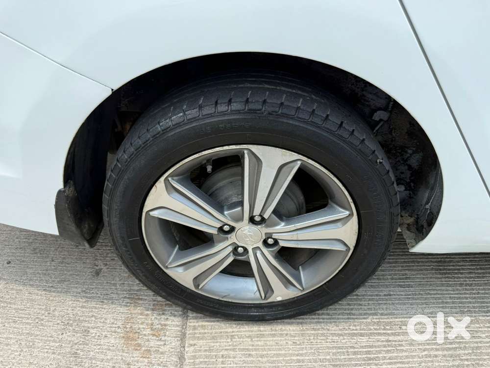 Hyundai Verna Sx(o) Petrol At, 2018, Petrol