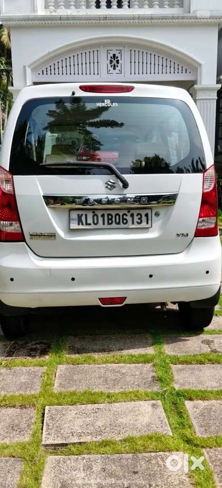 Maruti Suzuki Wagnor Vxi...