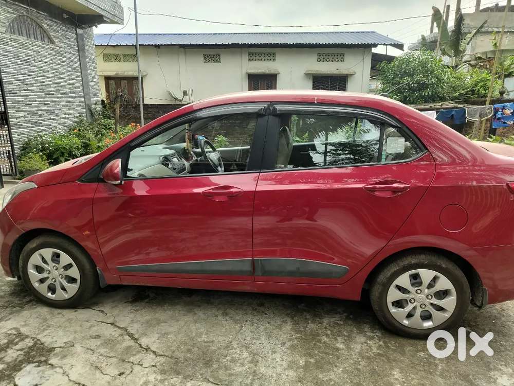 Hyundai Xcent 2015 Petrol Good Condition.