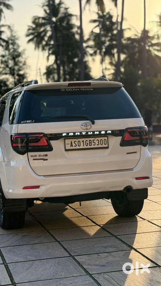 Toyota Fortuner 4x4 Automatic 2015