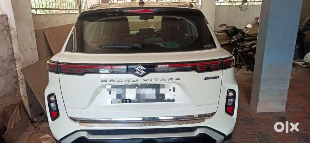 Maruti Suzuki Grand Vitara 2023 Cng & Hybrids 22000 Km Driven