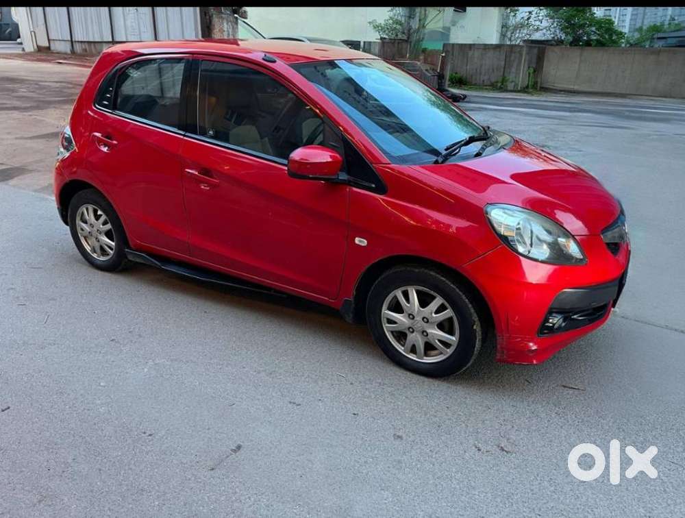 Honda Brio V Mt, 2013, Petrol