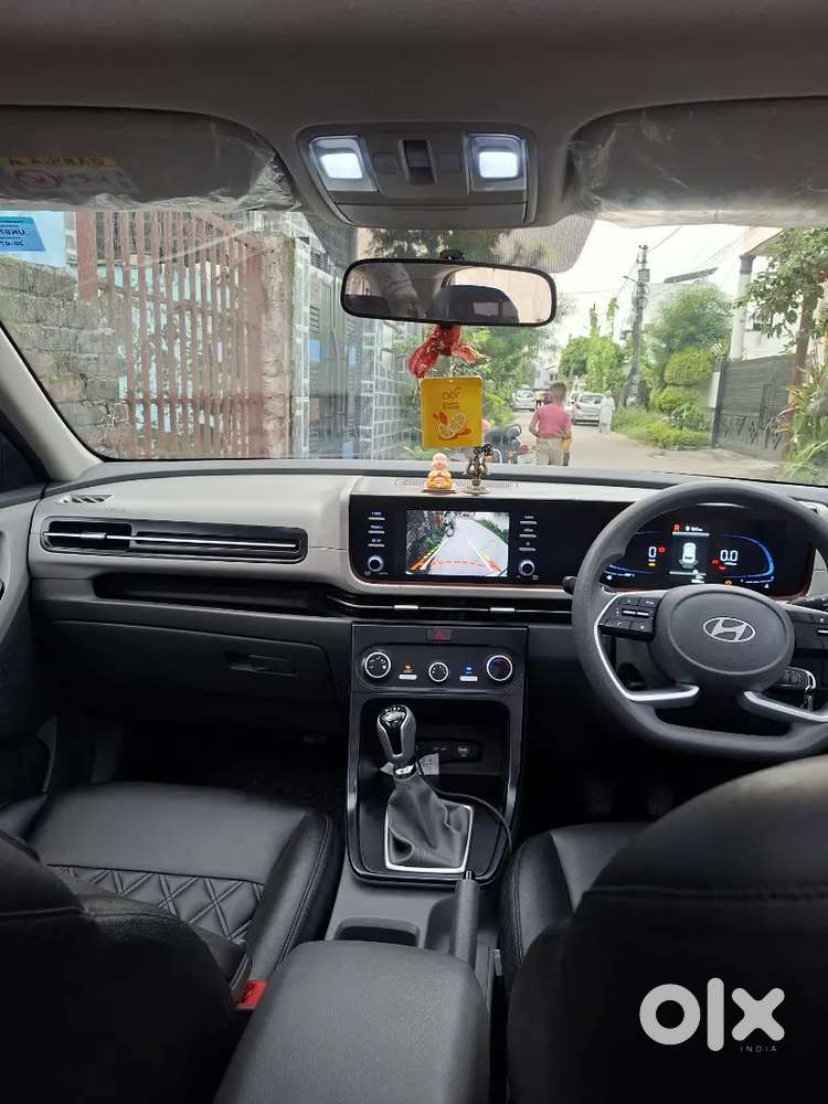 Hyundai Creta Facelift 2025 Petrol 9800 Km Driven